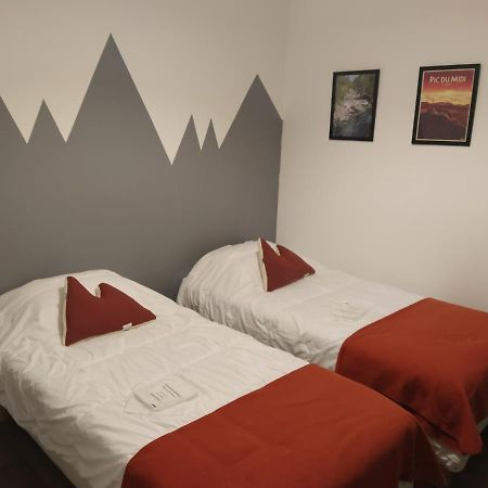 Logement Cosy 4/6 Pers - Quartier Historique Calme コテレ エクステリア 写真